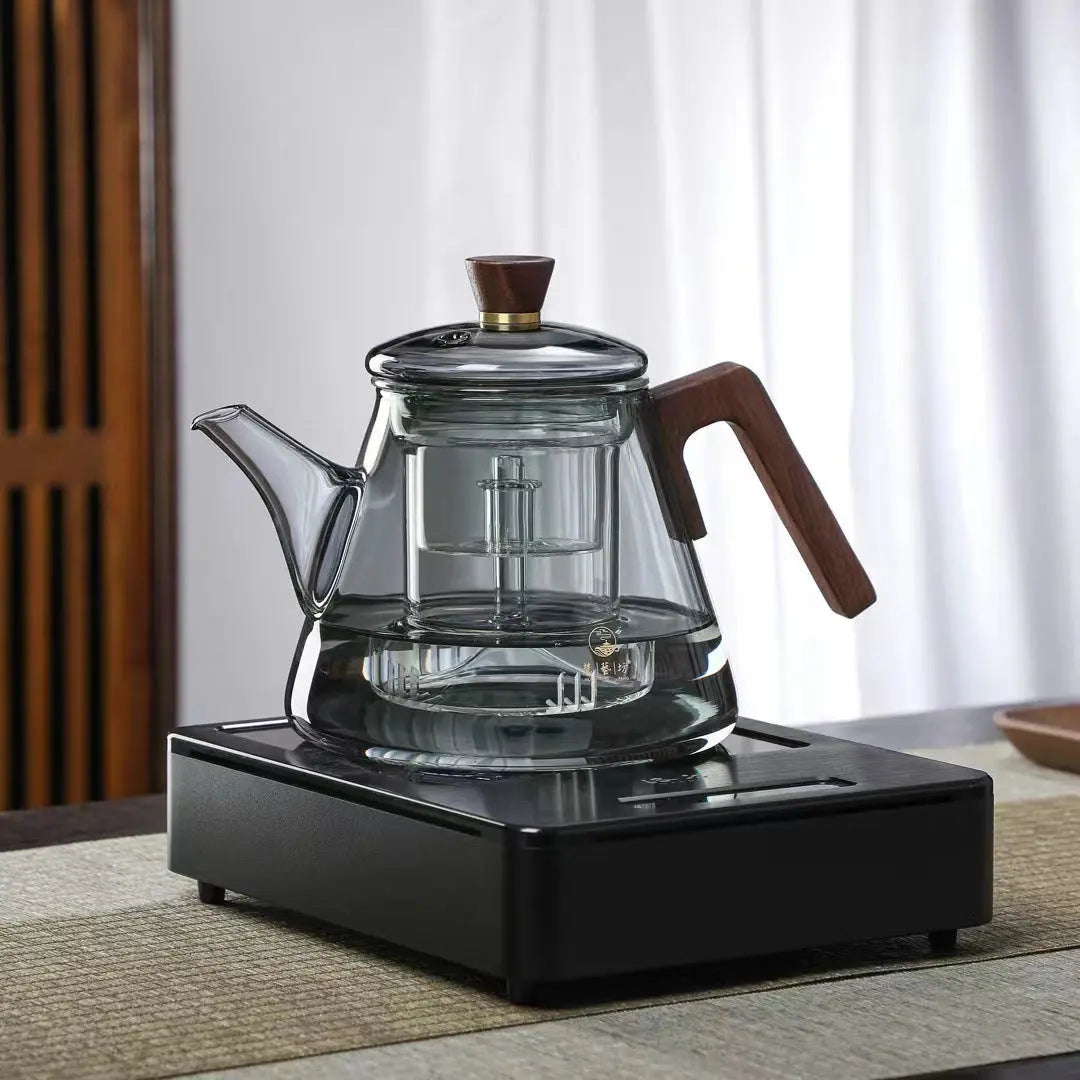 Glass tea brewing pot with infuser - Aetheris heat-resistant borosilicate teapot wooden handle design