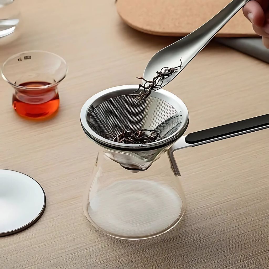 Alus Artisan One-Button Teapot With Infuser