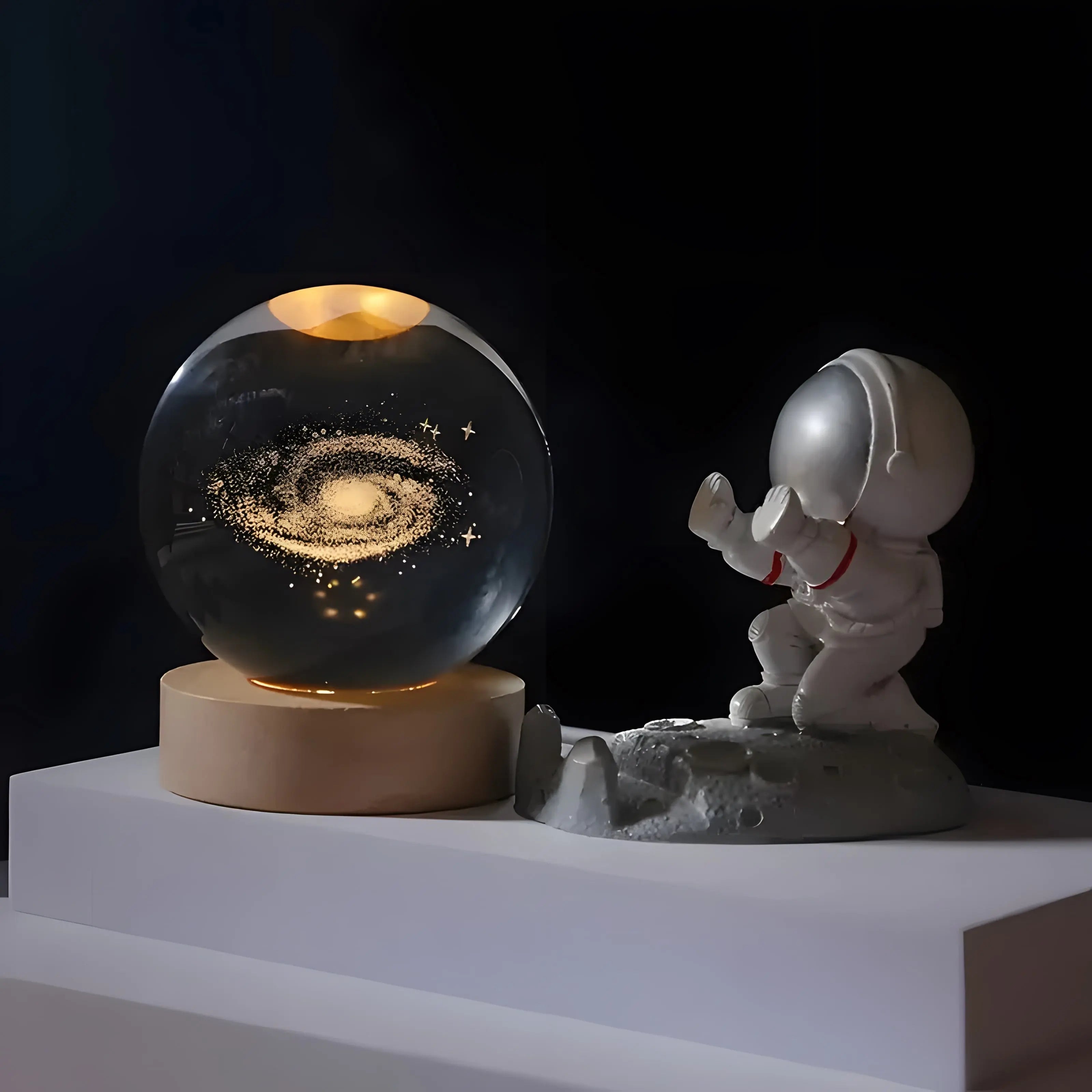 AstralGlow™ - Sphere Lamp Inovessa