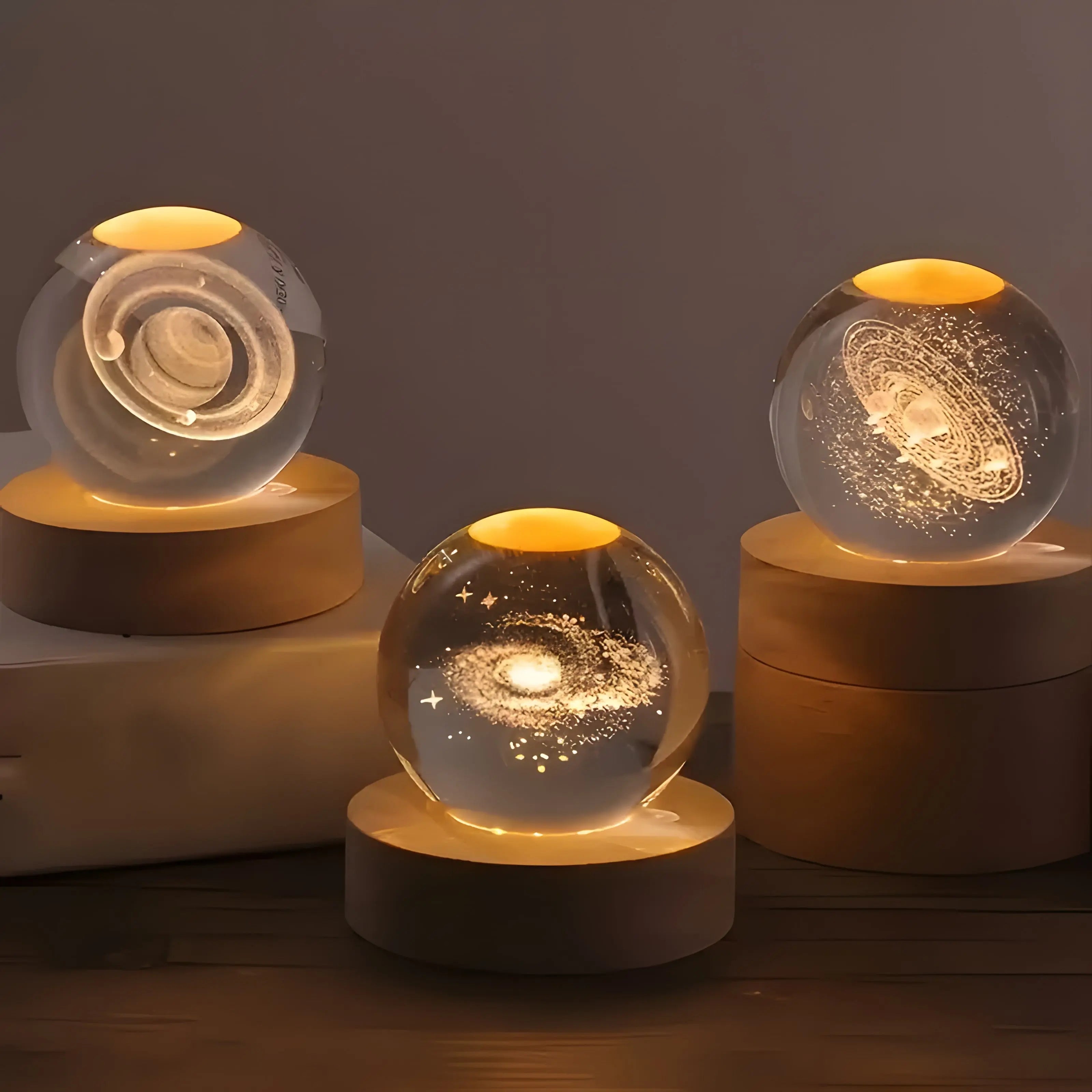 AstralGlow™ - Sphere Lamp Inovessa