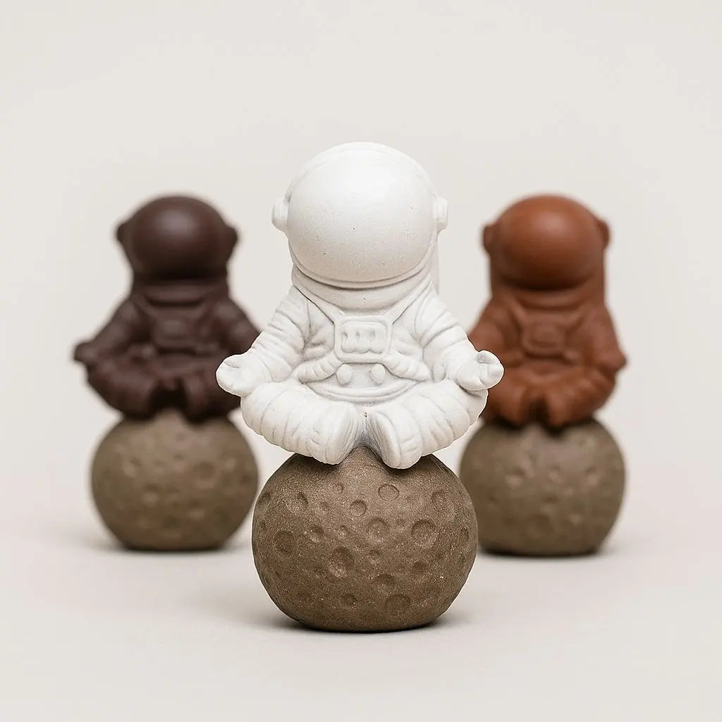 Purple clay zisha astronaut tea pet figurine handmade chinese tea ceremony ornament moon base design