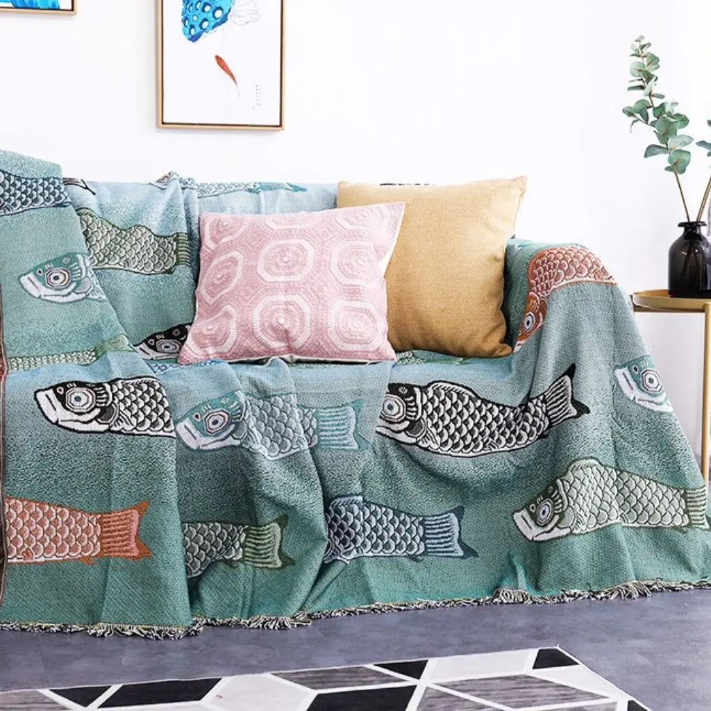 Fish pattern woven throw blanket home décor versatile cover reading chair interior design