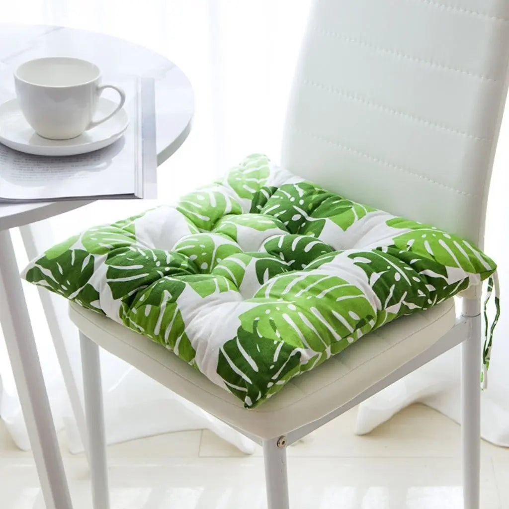 Plush cotton seat cushion providing pressure relief and ergonomic support for daily use