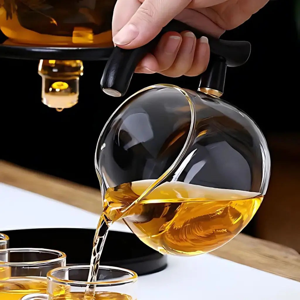 Evie Lazy Kungfu Tea Set close-up showing premium craftsmanship and crystal-clear glass construction