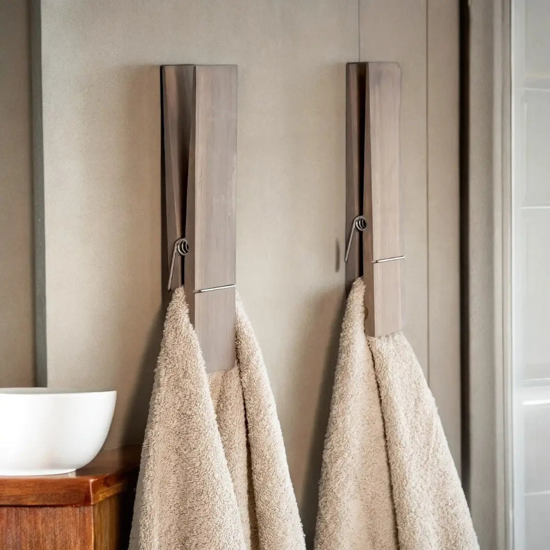 GiantClip™- Oversized Clothespin Towel Holder Inovessa
