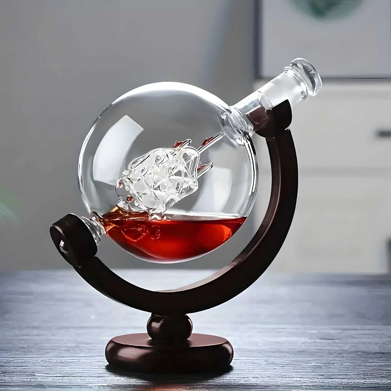 GlobeTaste™ - Globe Whiskey Decanter 850ml/28.7oz Inovessa