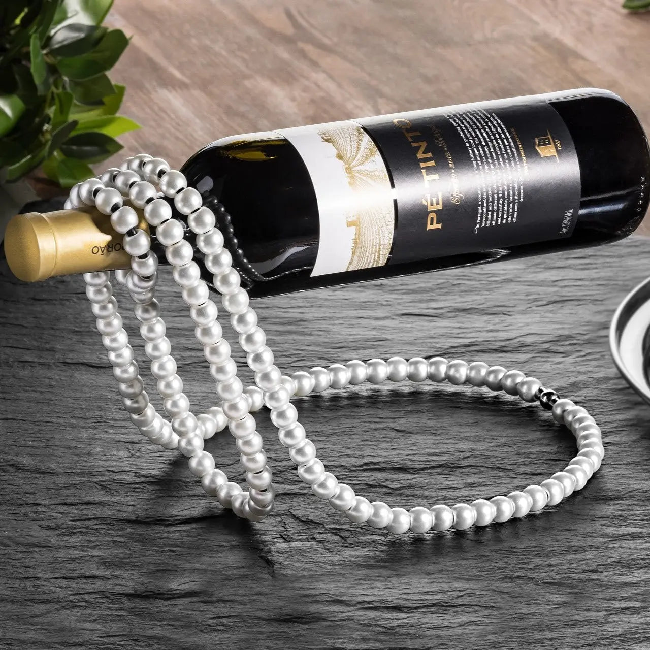 GravityLuxe™ - Wine Bottle Holder Inovessa