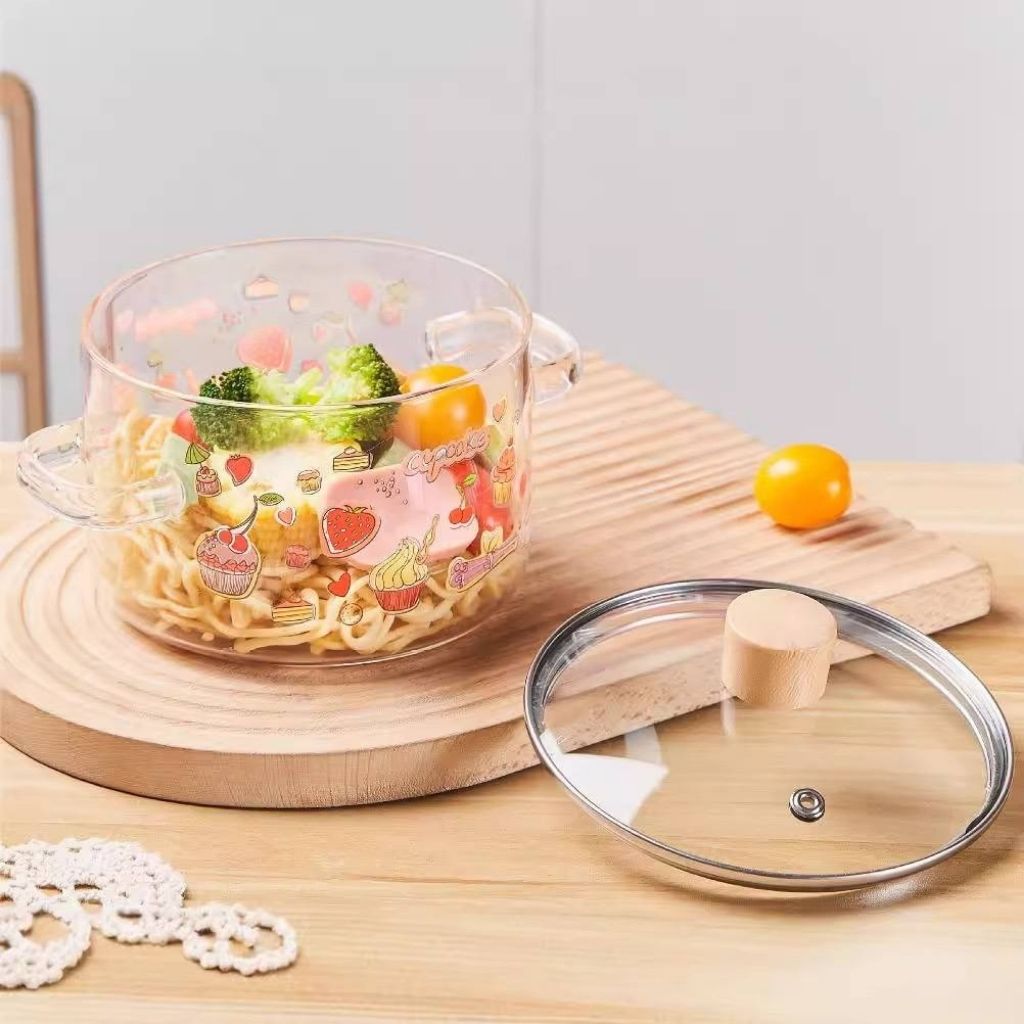 Glass soup pot with steam vent lid and balanced double handle grip