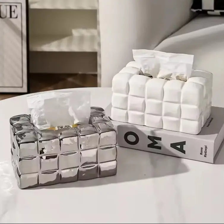 Luca Puffy Handkerchief Box Inovessa