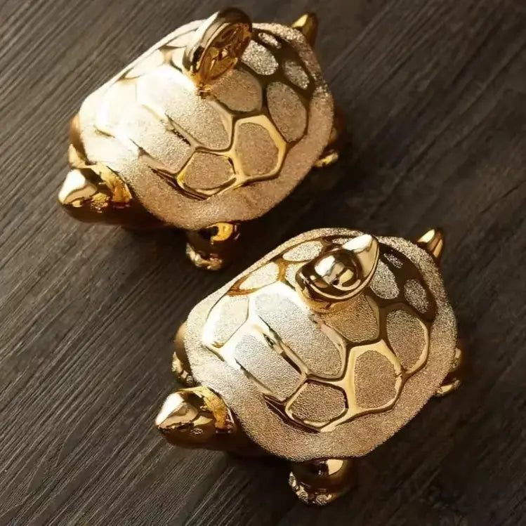 Luma Gold Tortoise Sculpture Inovessa