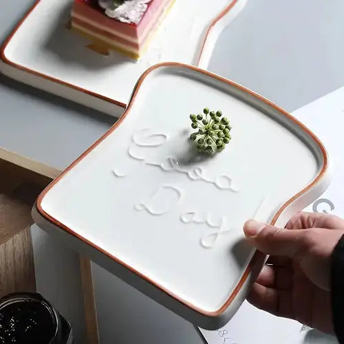 Platti Toast Shaped Ceramic Plate Inovessa