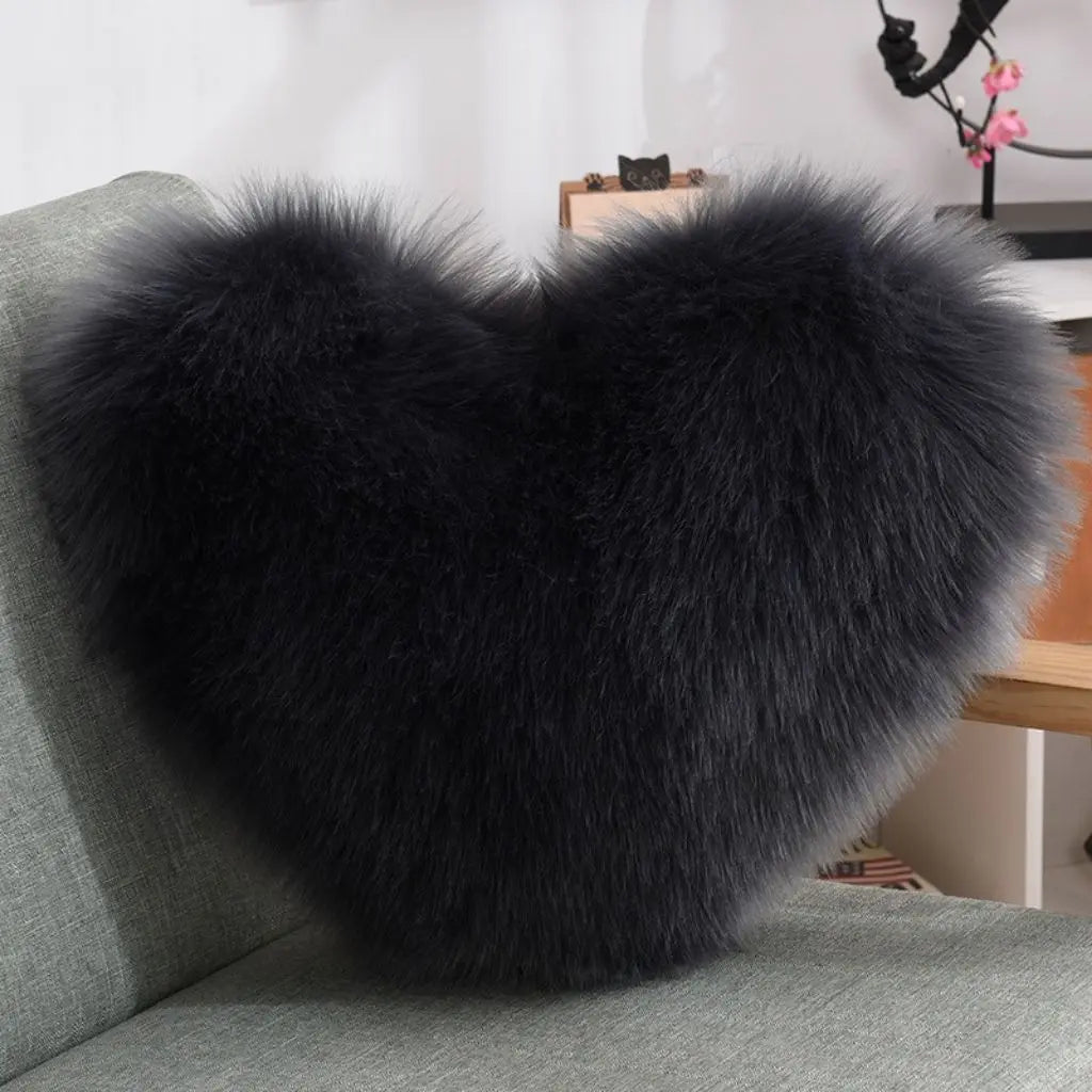 Nordic style heart pillow plush decorative accent cushion 40x50cm for modern home interior design