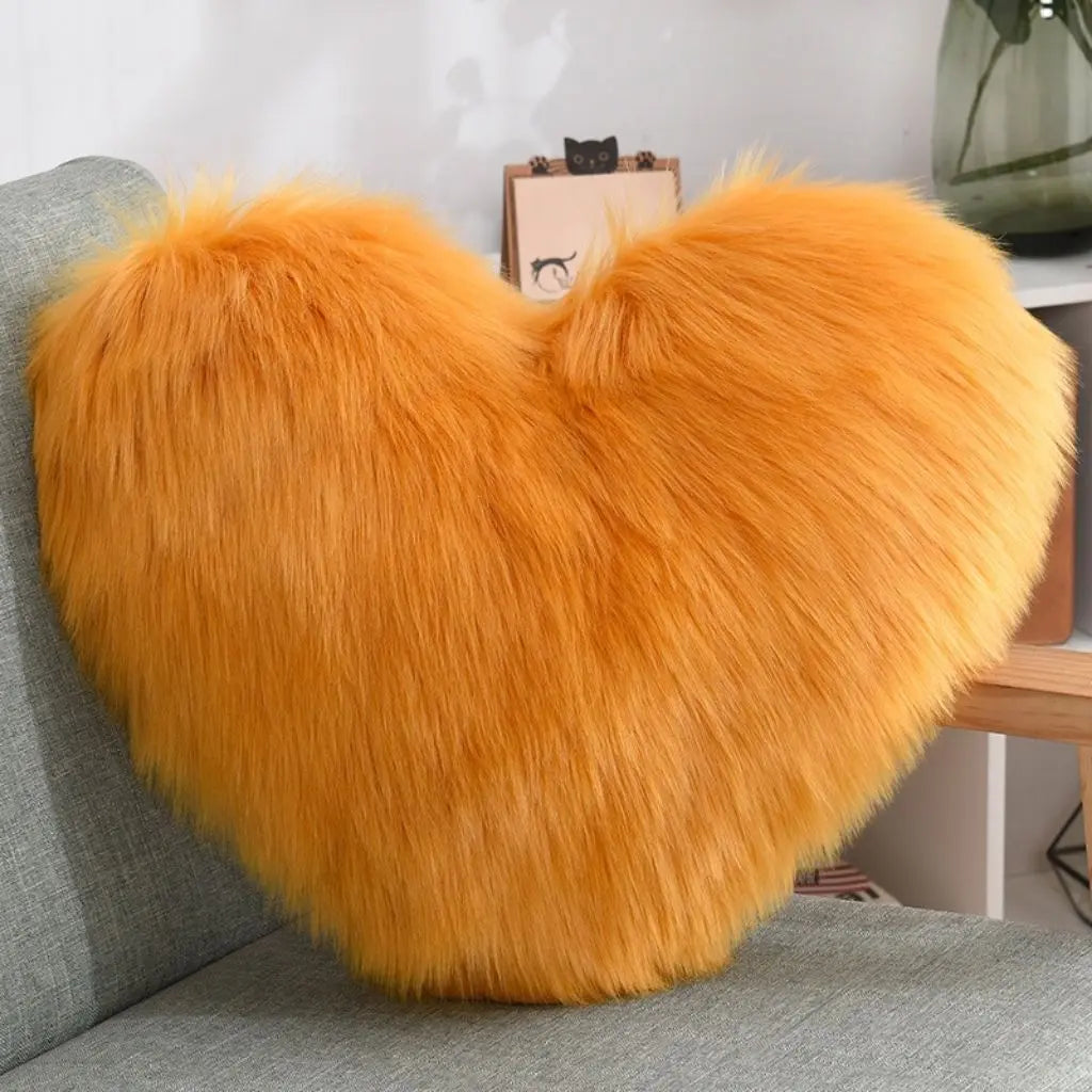 Heart Plush Pillow Inovessa