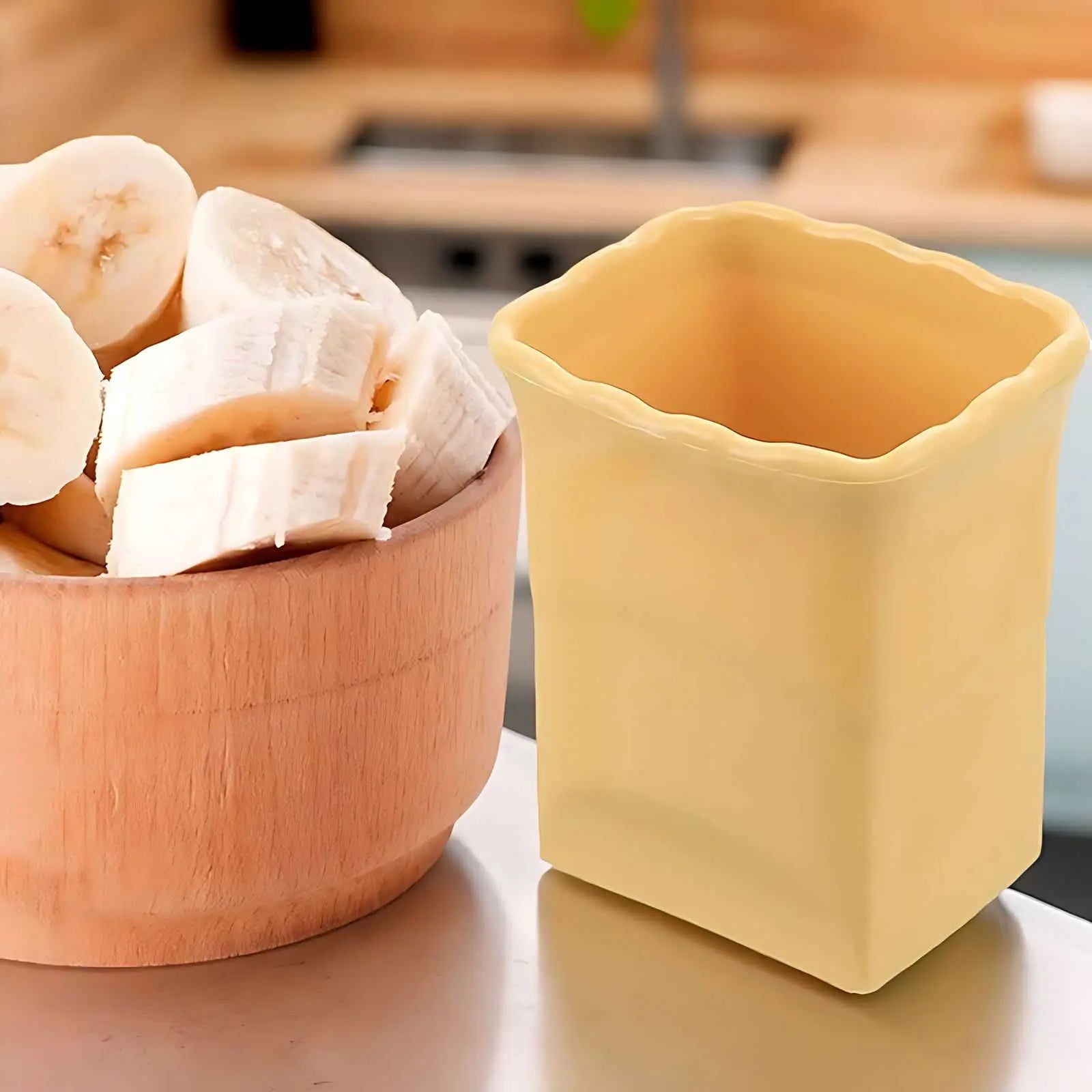 QuickSlice™ - Compact Fruit Slicer Inovessa