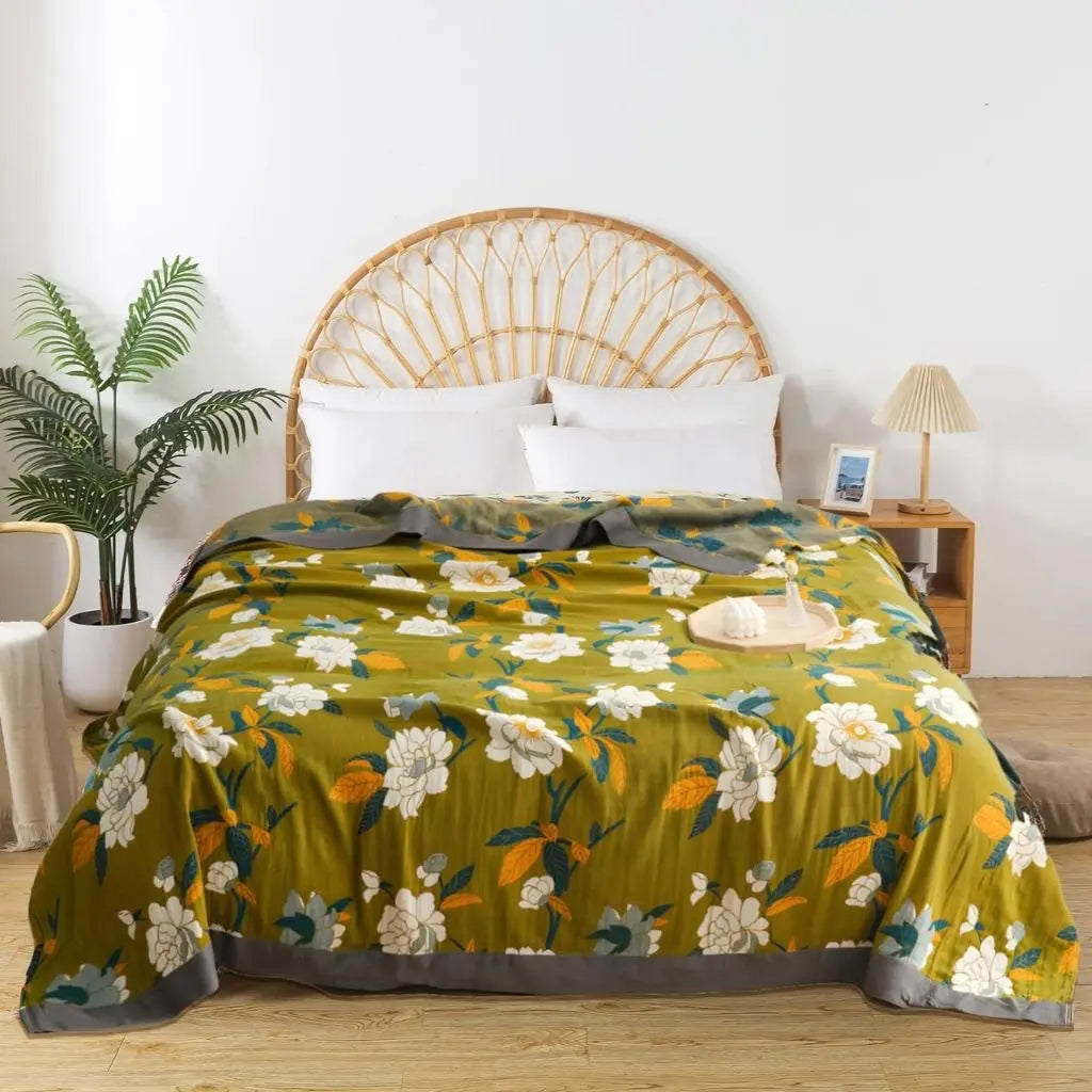 Gauze cotton quilt with camellia floral design lightweight breathable bedding for bedroom decor