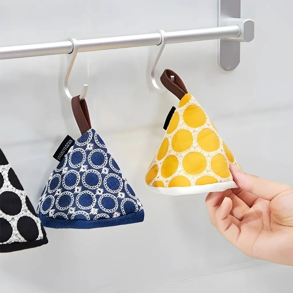 Nordic quilted oven mitts with cone shape design offering superior heat protection for kitchen use