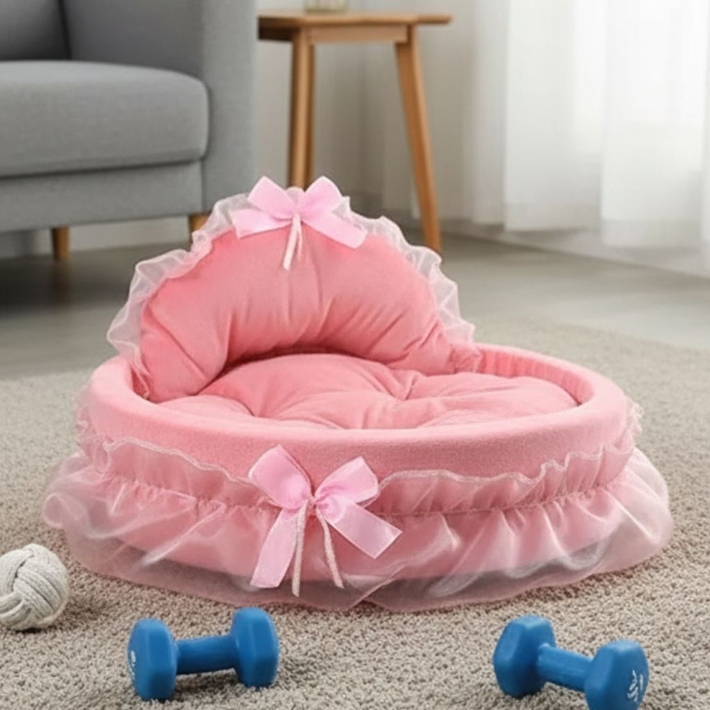 Cozy pet cushion with ruffled border and supportive curved edges