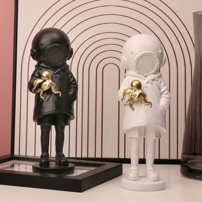 Resin diving helmet statue with gold octopus unique desk figurine for modern home and office decoration