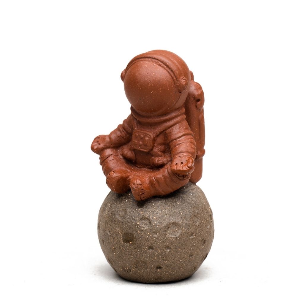 tea ceremony astronaut figurine purple clay zisha tea pet handmade ornament moon base design 