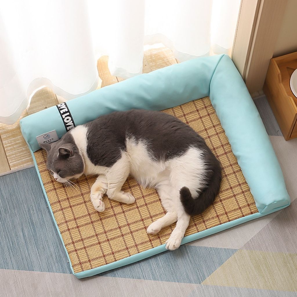 Corner-fit triangular cushion with bamboo cooling surface and suede trim
