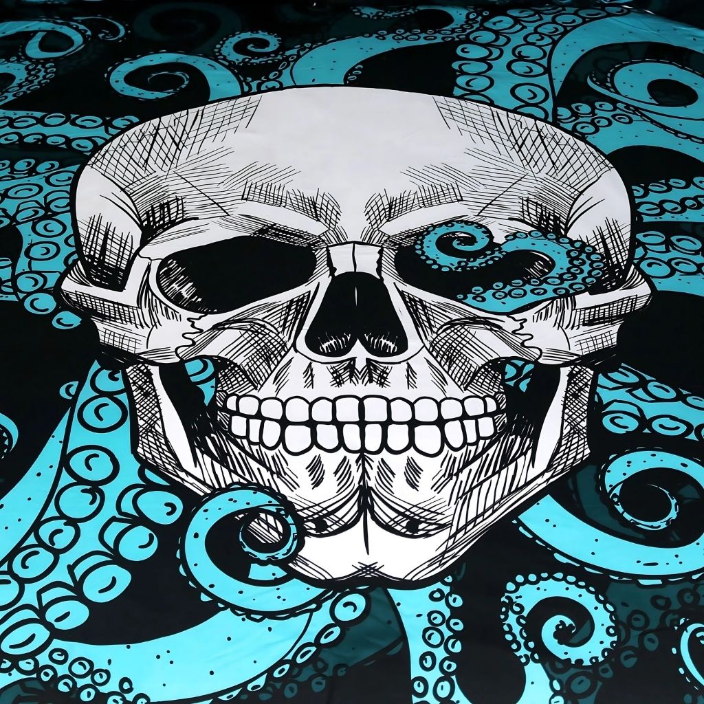 Fade-resistant skull quilt bedding with deep pocket fitted sheet, crafted from breathable polyester microfiber