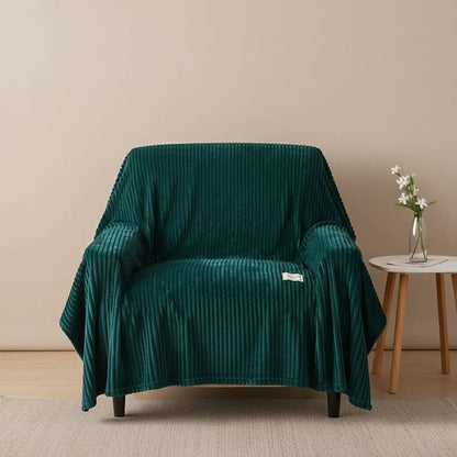 Durable fleece blanket offering everyday comfort and effortless styling in multiple convenient sizes