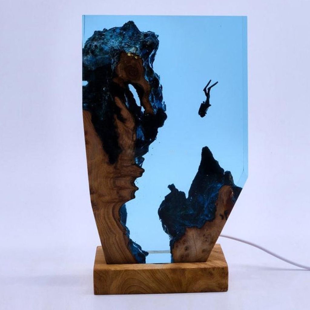 USB powered wood resin night light bedside table lamp with underwater diver low voltage lighting
