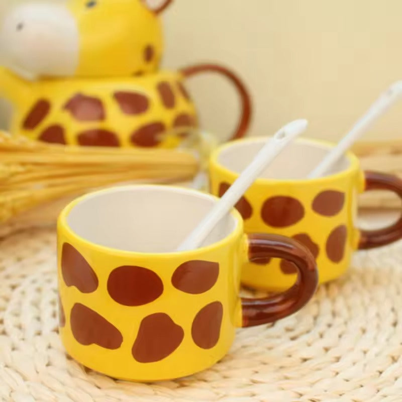 Elaris Giraffe Ceramic Teapot Set
