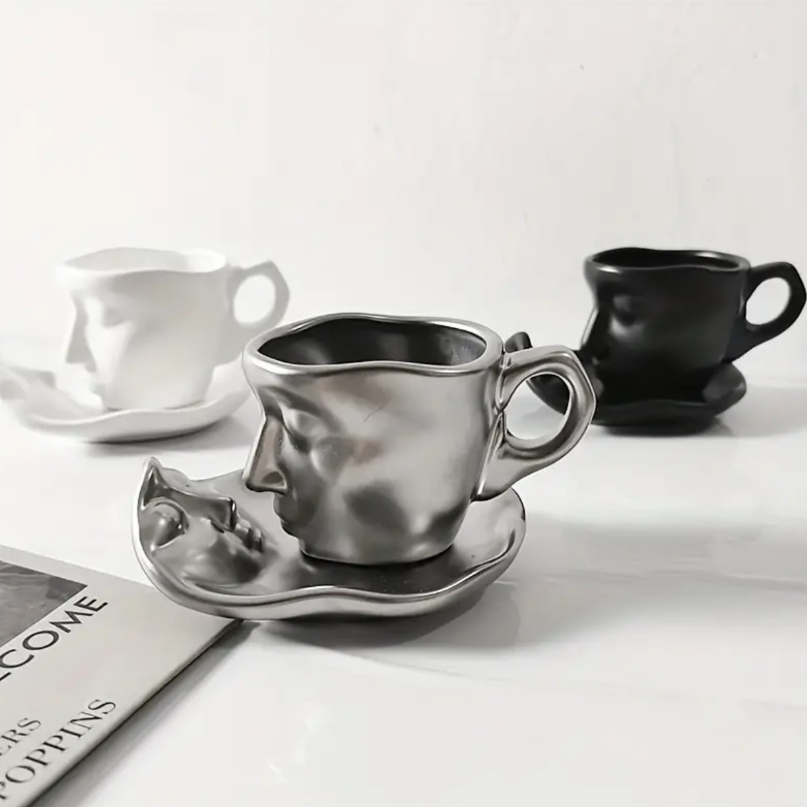 EternalLove™ - Ceramic Kissing Coffee Cup and Saucer Set