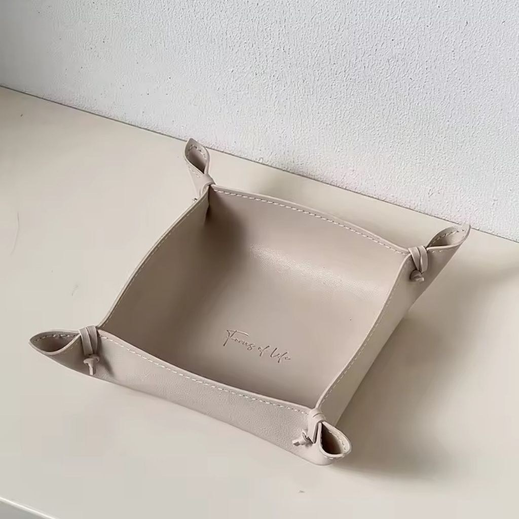 FormoTray Leather Storage Tray