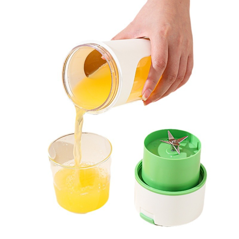 FreshSqueeze™ - Portable Blender and Juicer 480ml