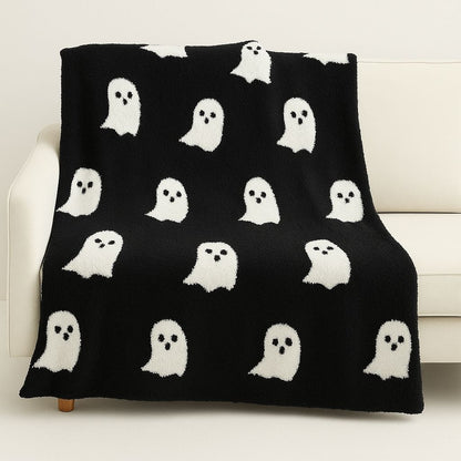  Knitted throw blanket featuring cute ghost patterns with half-velvet finish for ultimate home comfort