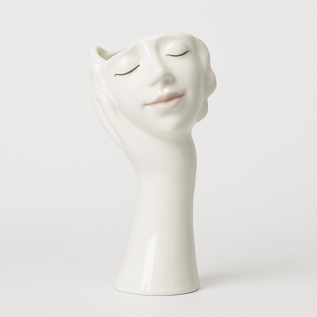 Liri Sculptural Face Flower Holder