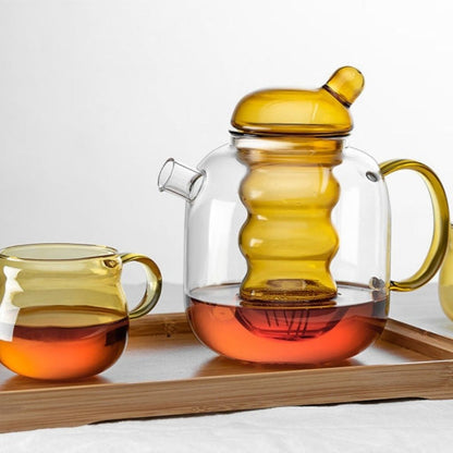 Large 1000ml glass teapot with heat resistant construction for multiple servings