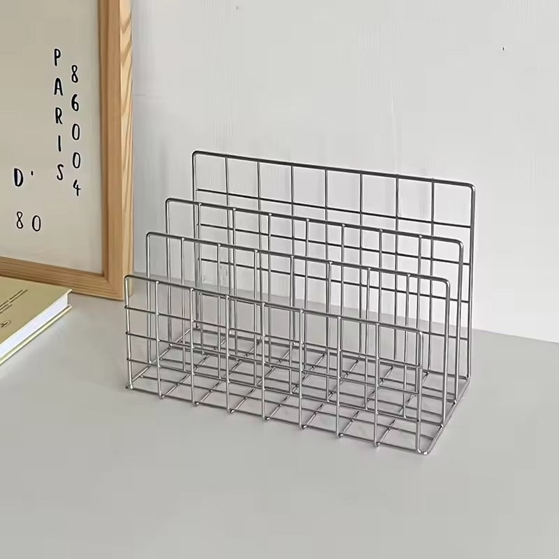 Toed Paper Display Grid