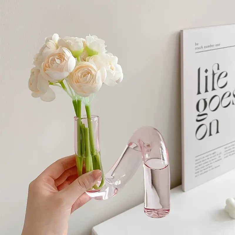 Xylo Swirl Flower Holder